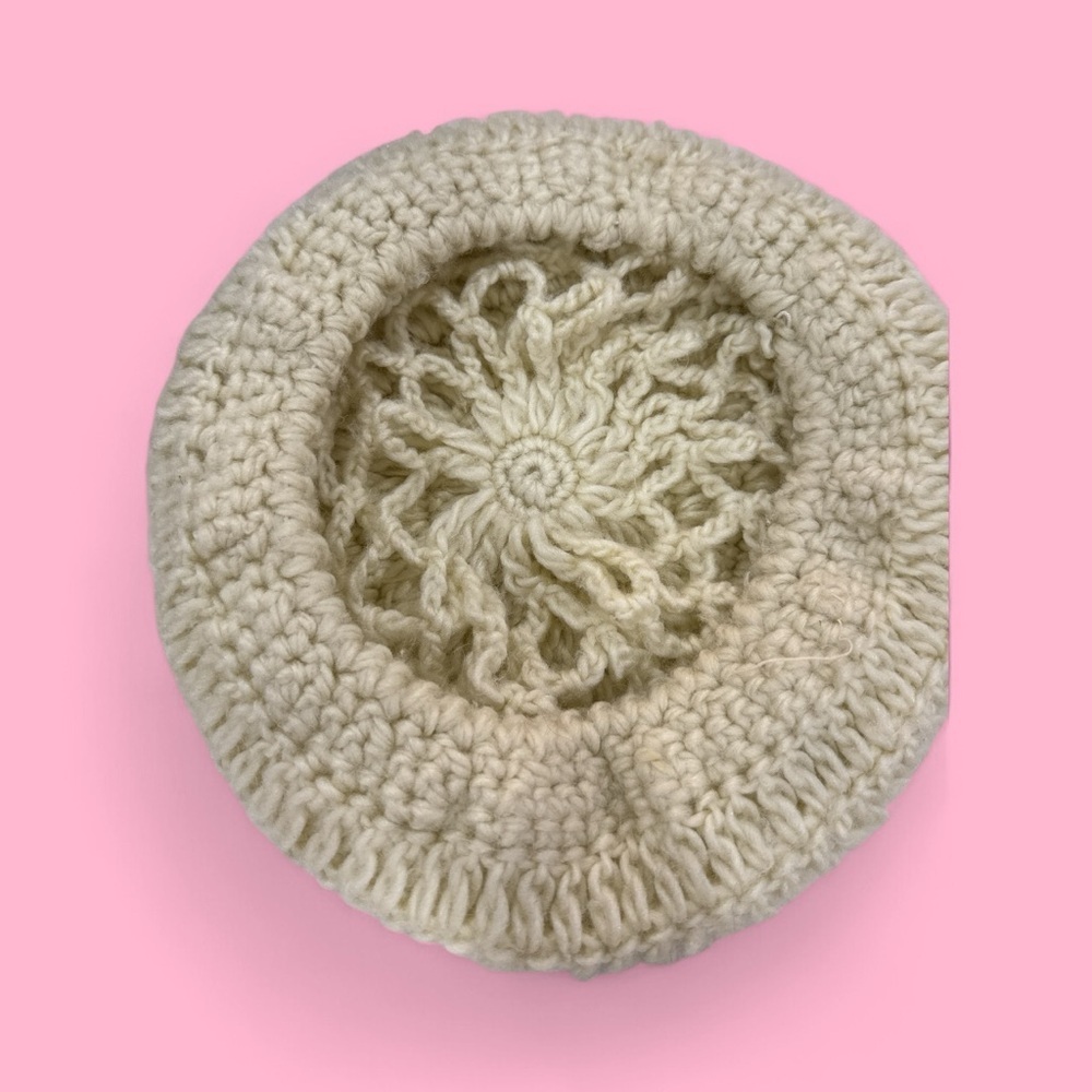 Vintage Cream Hand Knit Beret - Picture 3 of 3